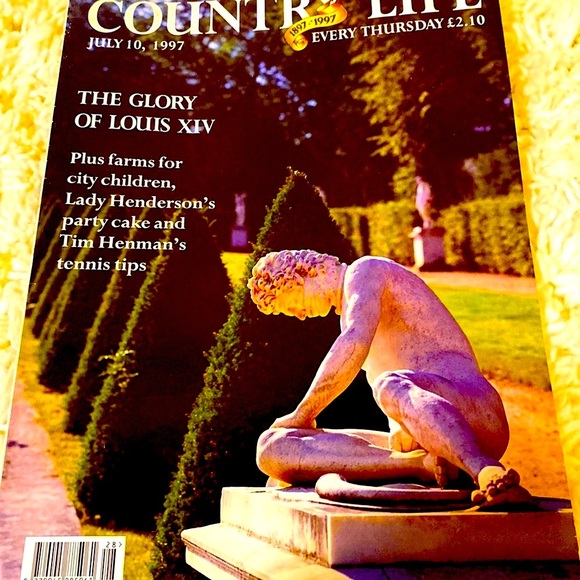 COUNTRY LIFE MAGAZINE July 10, 1997 GREAT BRITAIN VERSAILLES GARDENS EUC - Picture 1 of 11